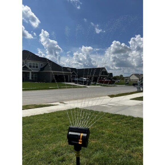 MiniMax Turbo Oscillating Sprinkler on Tripod with QuickConnect - Picture 2 of 2